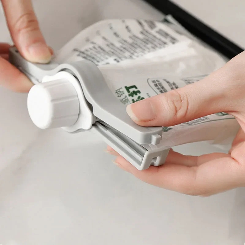 Klipsy do zamykania torebek na – Kitchen Gadgets That Make Life Easier recenzja i cena