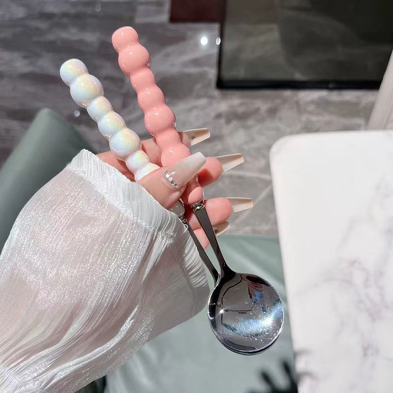 Łyżka z perłowym uchwytem Łyżk – Kitchen Gadgets That Make Life Easier recenzja i cena